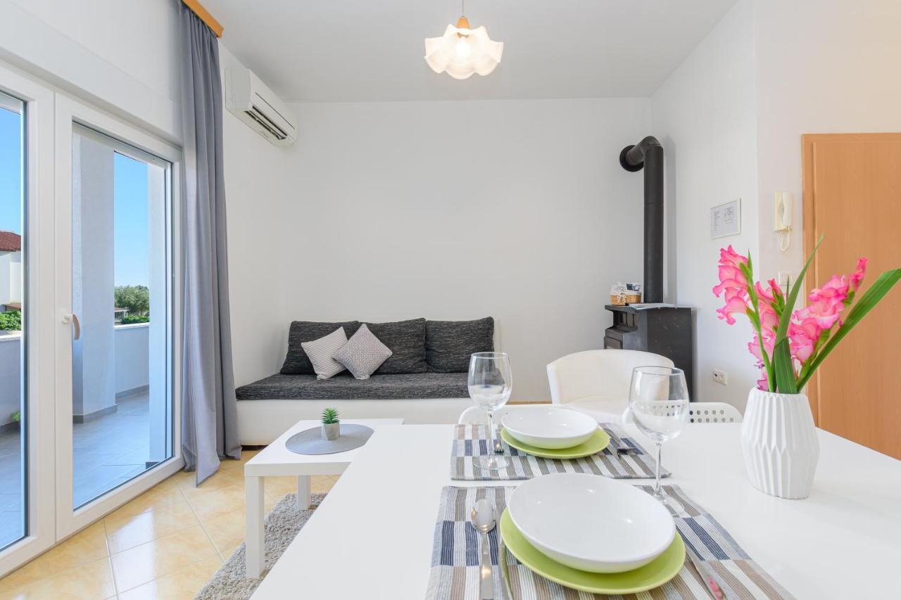 Apartmani Vita, Liznjan - Apartman 2 Exteriör bild