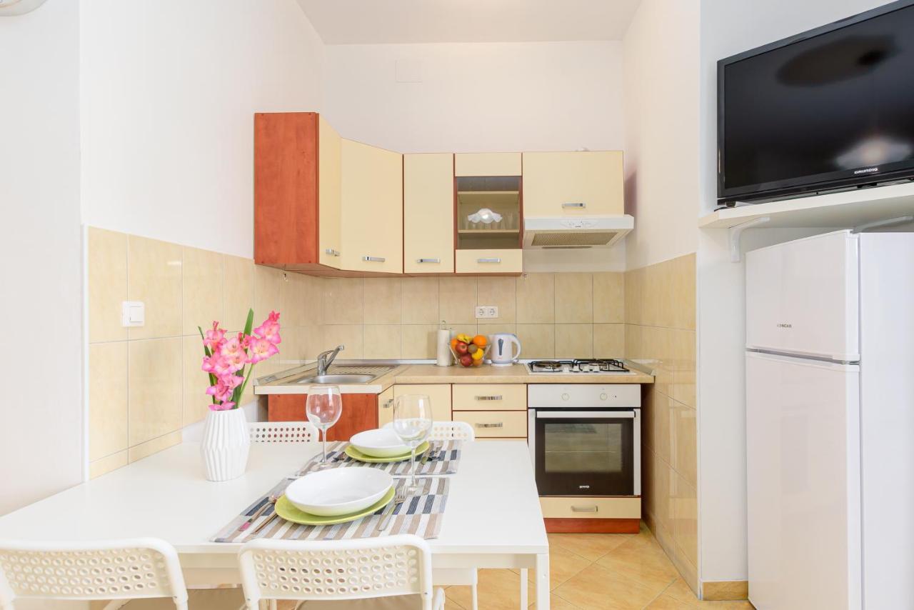 Apartmani Vita, Liznjan - Apartman 2 Exteriör bild