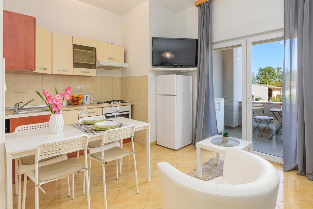 Apartmani Vita, Liznjan - Apartman 2 Exteriör bild